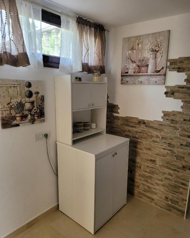 La Casa Delle Rose 1 Villa Giba Luaran gambar